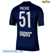Camisa de time de futebol Paris Saint-Germain Willian Pacho #51 Replicas 1º Equipamento 2025-26 Manga Curta